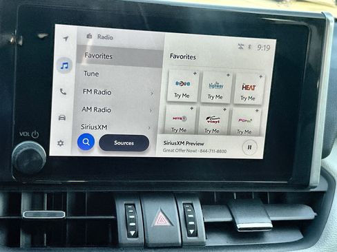 Used 2023 Toyota RAV4 XLE Premium image 20