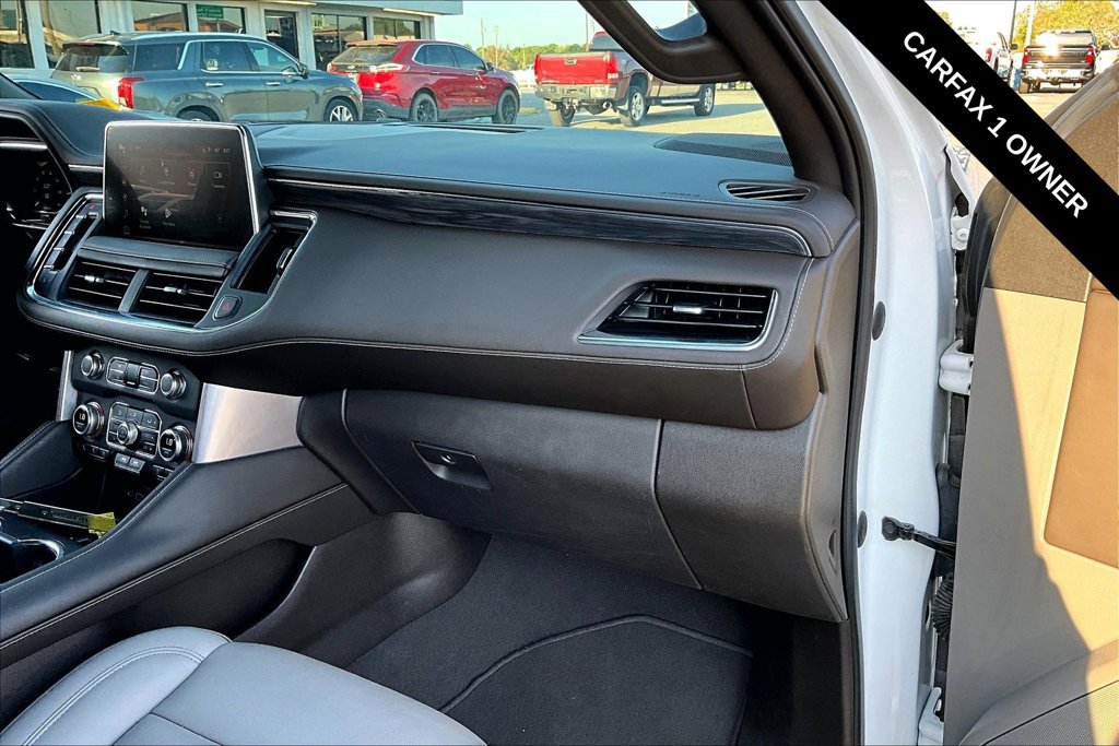 Used 2023 GMC Yukon XL SLT AWD/4WD image 26