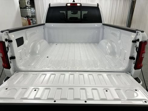 New 2026 RAM 1500 Laramie w/ Sport Appearance Package AWD/4WD image 23