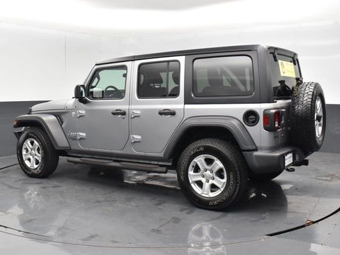 Used 2018 Jeep Wrangler Unlimited Sport S image 10