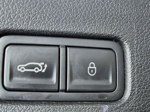 Used 2025 Genesis GV80 2.5T Standard AWD/4WD image 29