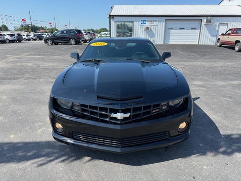 Used 2010 Chevrolet Camaro SS w/ RS Package RWD image 9