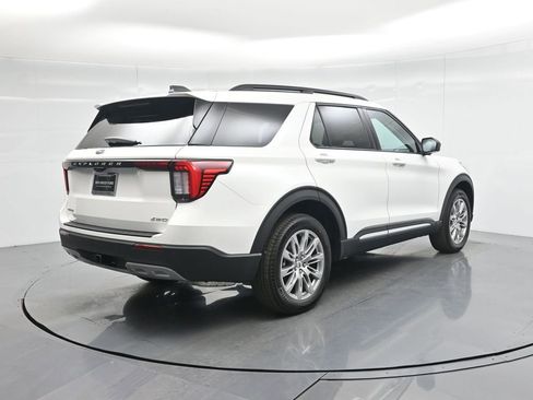 New 2025 Ford Explorer Active w/ Active Comfort Package image 26