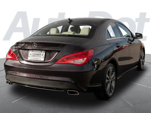 Used 2015 Mercedes-Benz CLA 250 image 3