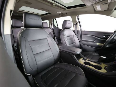 Used 2019 GMC Acadia Denali w/ Technology Package AWD/4WD image 25