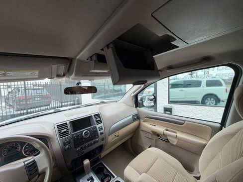 Used 2011 Nissan Armada SV image 33