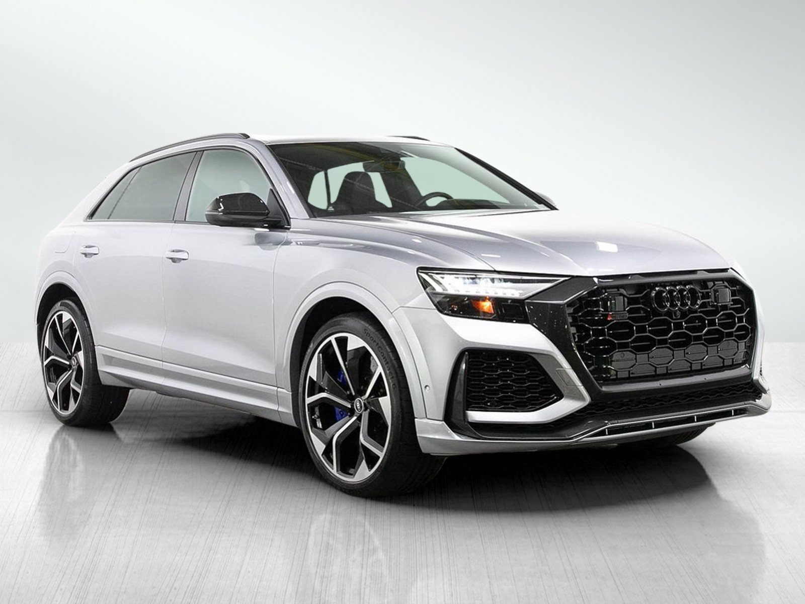 Used 2021 Audi RS Q8 w/ Carbon Optic Package AWD/4WD image 7