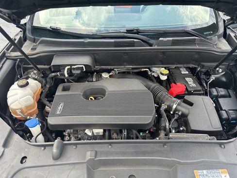 Used 2021 Lincoln Nautilus Reserve image 27