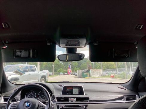 Used 2018 BMW X1 xDrive28i AWD/4WD image 22