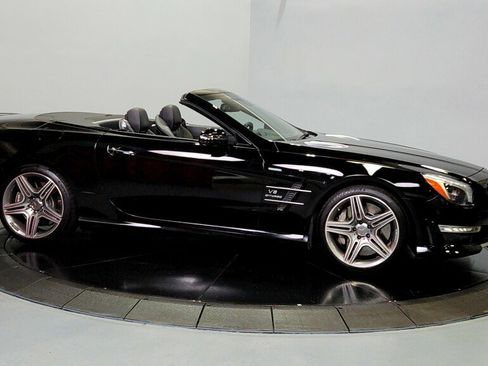 Used 2013 Mercedes-Benz SL 63 AMG image 8