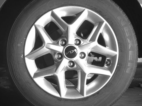 Used 2025 Kia Soul LX w/ LX Technology Package FWD image 14