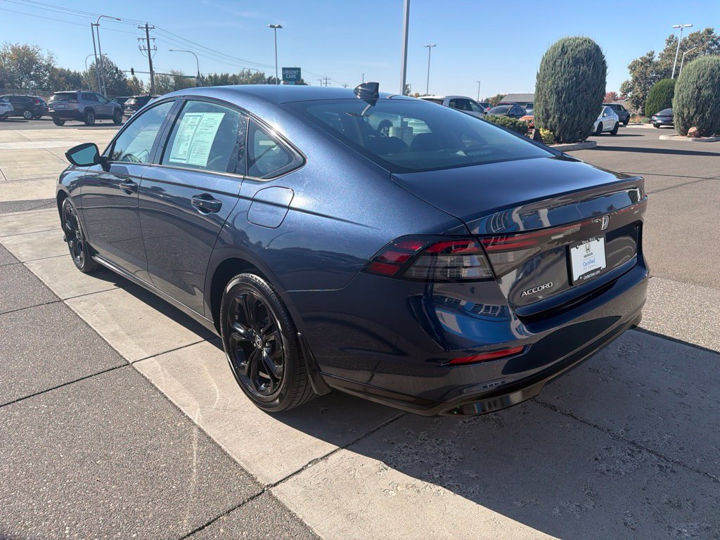 Used 2025 Honda Accord SE image 6