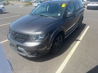Used 2018 Dodge Journey Crossroad w/ Nav & Sun Group FWD video 1