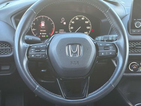 Used 2023 Honda HR-V Sport image 10