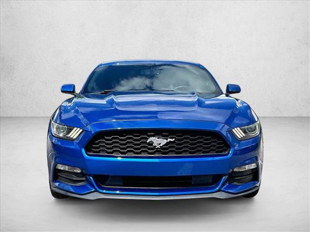 Used 2017 Ford Mustang Coupe RWD image 3
