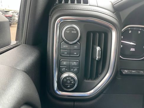 Used 2021 GMC Sierra 2500 Denali w/ Denali Ultimate Package AWD/4WD image 42