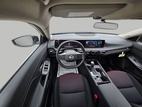 New 2026 Nissan Sentra SR w/ SR All Weather Package FWD image 12