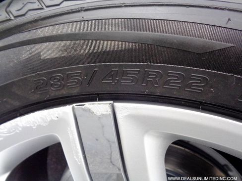 Used 2016 Cadillac Escalade ESV Luxury image 7