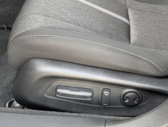 Used 2020 Honda Accord Sport image 11