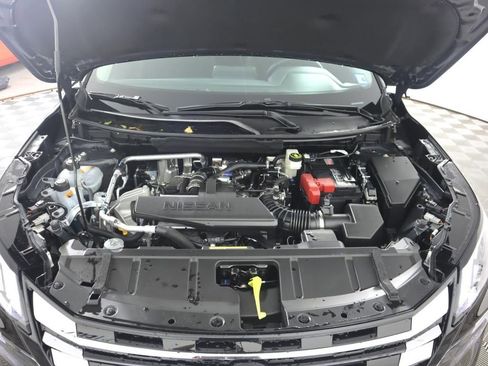 Certified 2025 Nissan Rogue S image 9