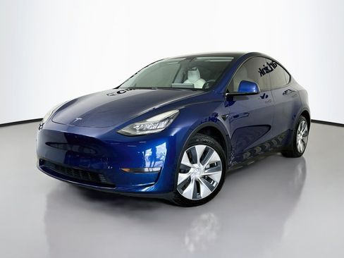 Used 2020 Tesla Model Y Long Range AWD/4WD image 3