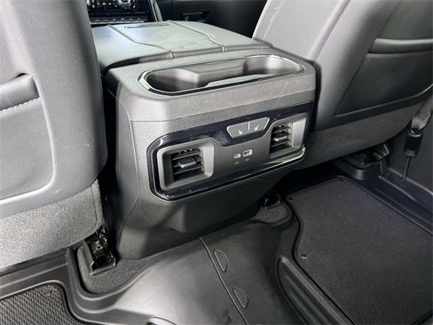 Used 2024 GMC Sierra 2500 AT4X image 22