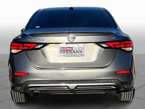Certified 2022 Nissan Sentra SR image 4