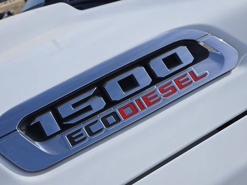 Used 2022 RAM 1500 Laramie image 12