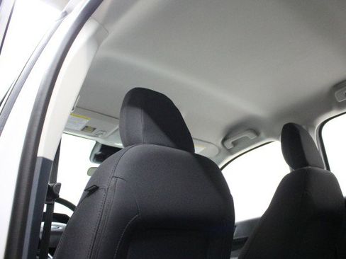 Used 2024 Ford Maverick XL image 28