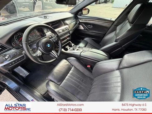 Used 2015 BMW M5 RWD image 21