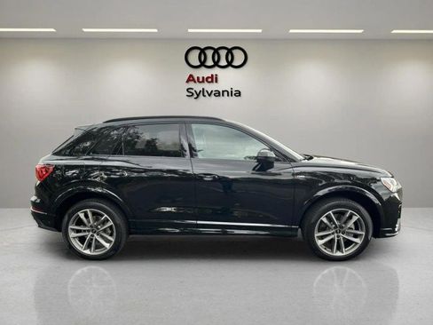 Certified 2025 Audi Q3 2.0T Premium w/ Convenience Package image 8
