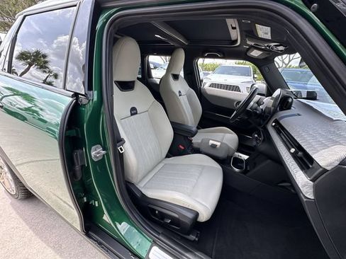 Used 2025 MINI Cooper S FWD image 31