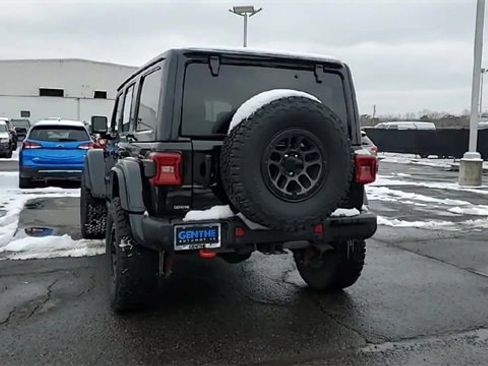 Used 2024 Jeep Wrangler Unlimited Rubicon image 9