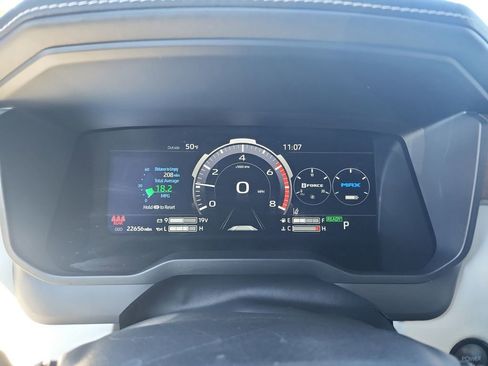 Used 2025 Toyota Tundra Capstone AWD/4WD image 19