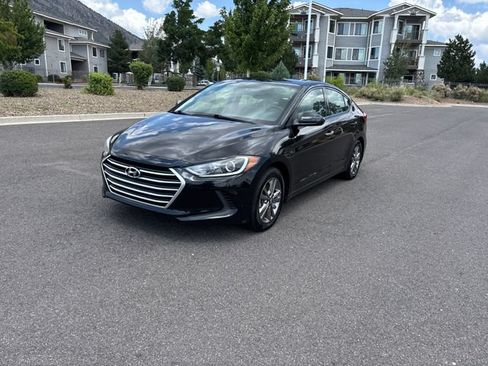 Used 2017 Hyundai Elantra SE FWD image 7