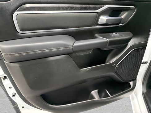 Used 2023 RAM 1500 Big Horn AWD/4WD image 32