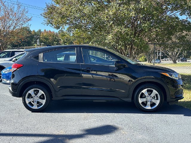 Used 2019 Honda HR-V LX image 8
