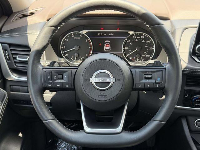 Used 2023 Nissan Rogue SV w/ SV Premium B Package AWD/4WD image 19
