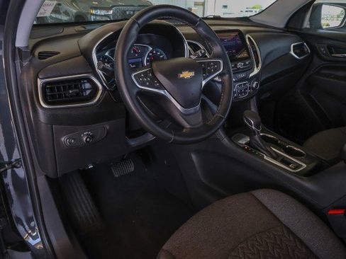 Used 2023 Chevrolet Equinox LT FWD image 11