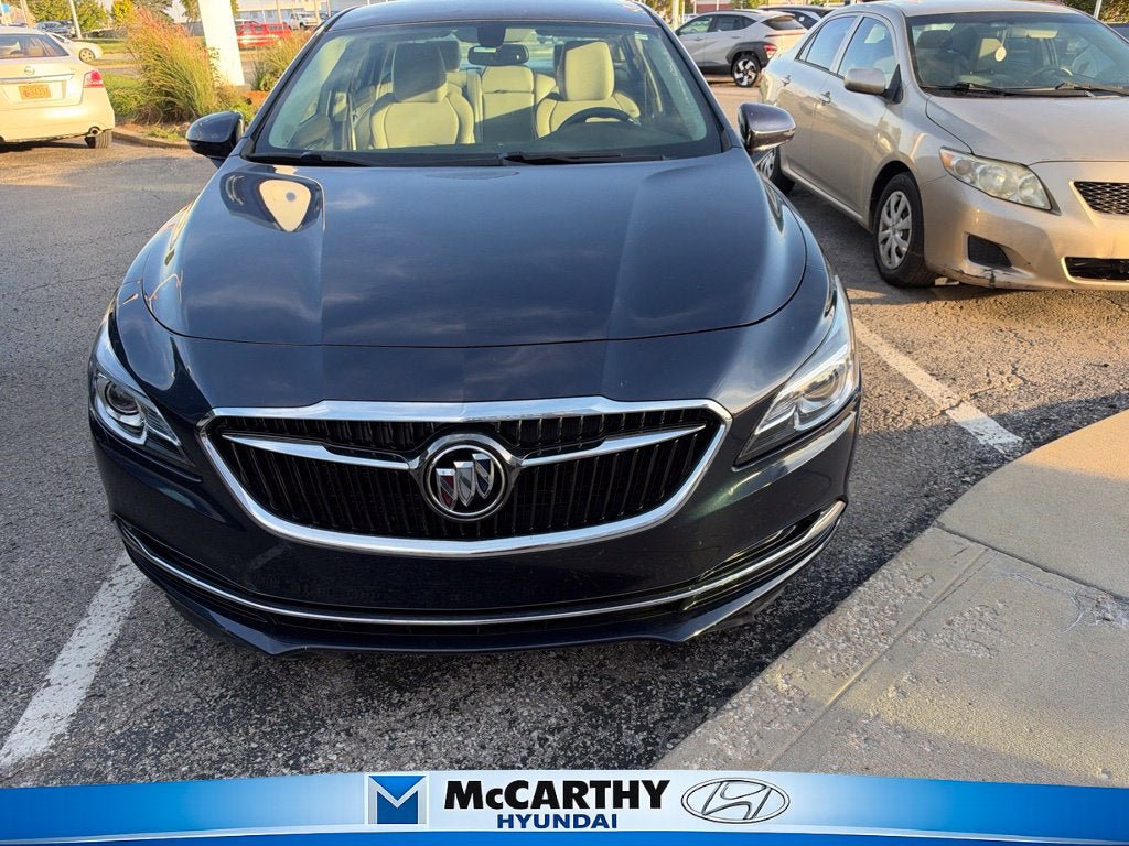 Used 2017 Buick LaCrosse Essence FWD image 1
