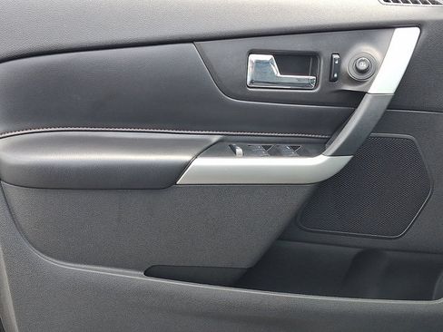 Used 2013 Ford Edge SEL AWD/4WD image 13