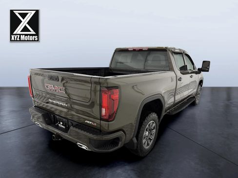 Used 2024 GMC Sierra 1500 AT4 w/ Technology Package AWD/4WD image 6