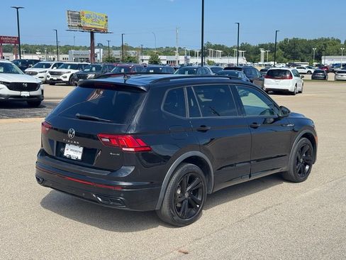 Used 2023 Volkswagen Tiguan SE R-Line AWD/4WD image 34