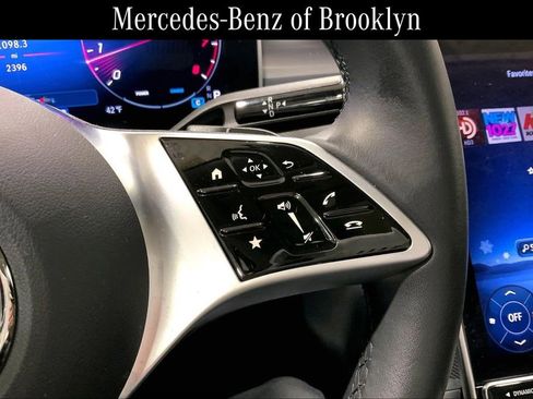 Certified 2025 Mercedes-Benz C 300 4MATIC Sedan image 24