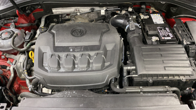 Used 2024 Volkswagen Tiguan SEL R-Line AWD/4WD image 27