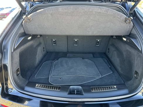 Certified 2023 Cadillac XT4 Sport w/ Technology Package image 9