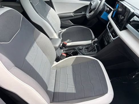 New 2026 Volkswagen Taos SE AWD/4WD image 30