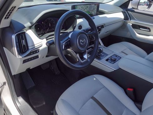 Used 2024 MAZDA CX-90 Plug-In Hybrid w/ Premium Plus AWD/4WD image 11