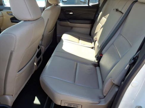 Used 2019 Honda Ridgeline RTL image 8