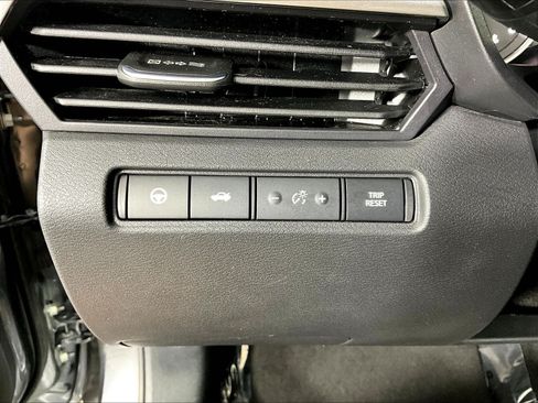 Certified 2024 Nissan Altima 2.5 SV w/ SV Premium Package FWD image 36